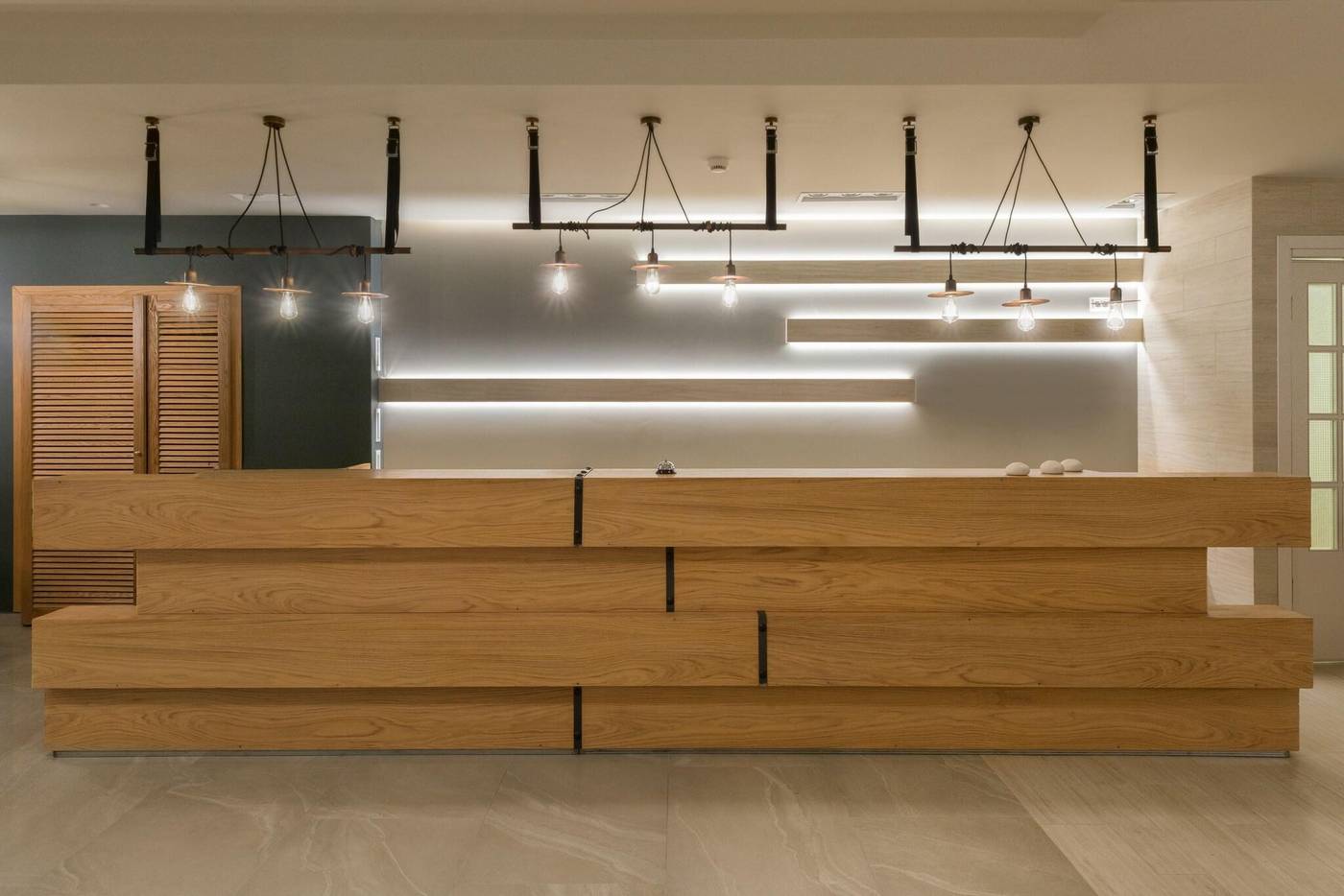 Matoula-Beach-Lobby-33