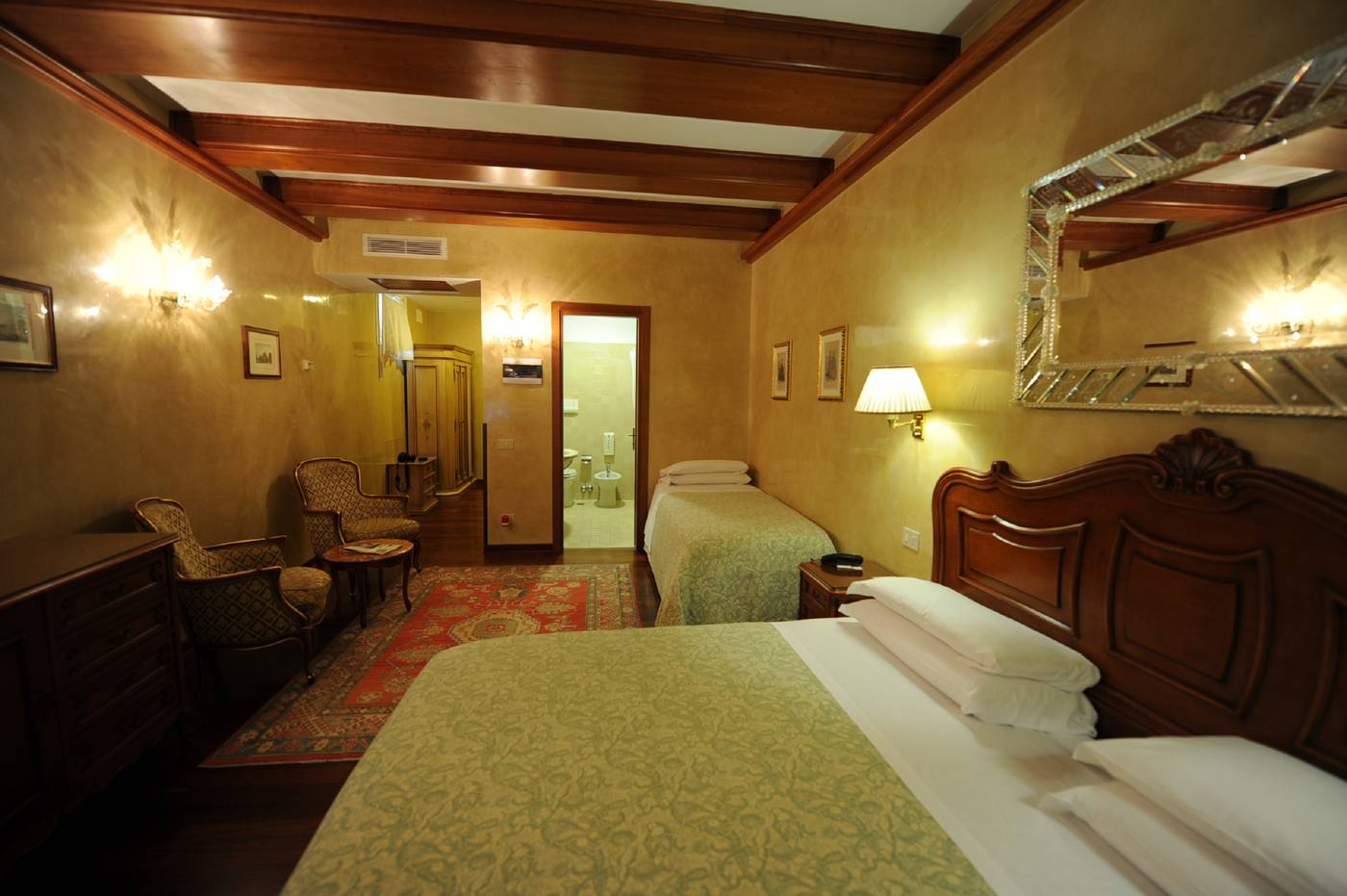 Hotel-Bisanzio-Room-33