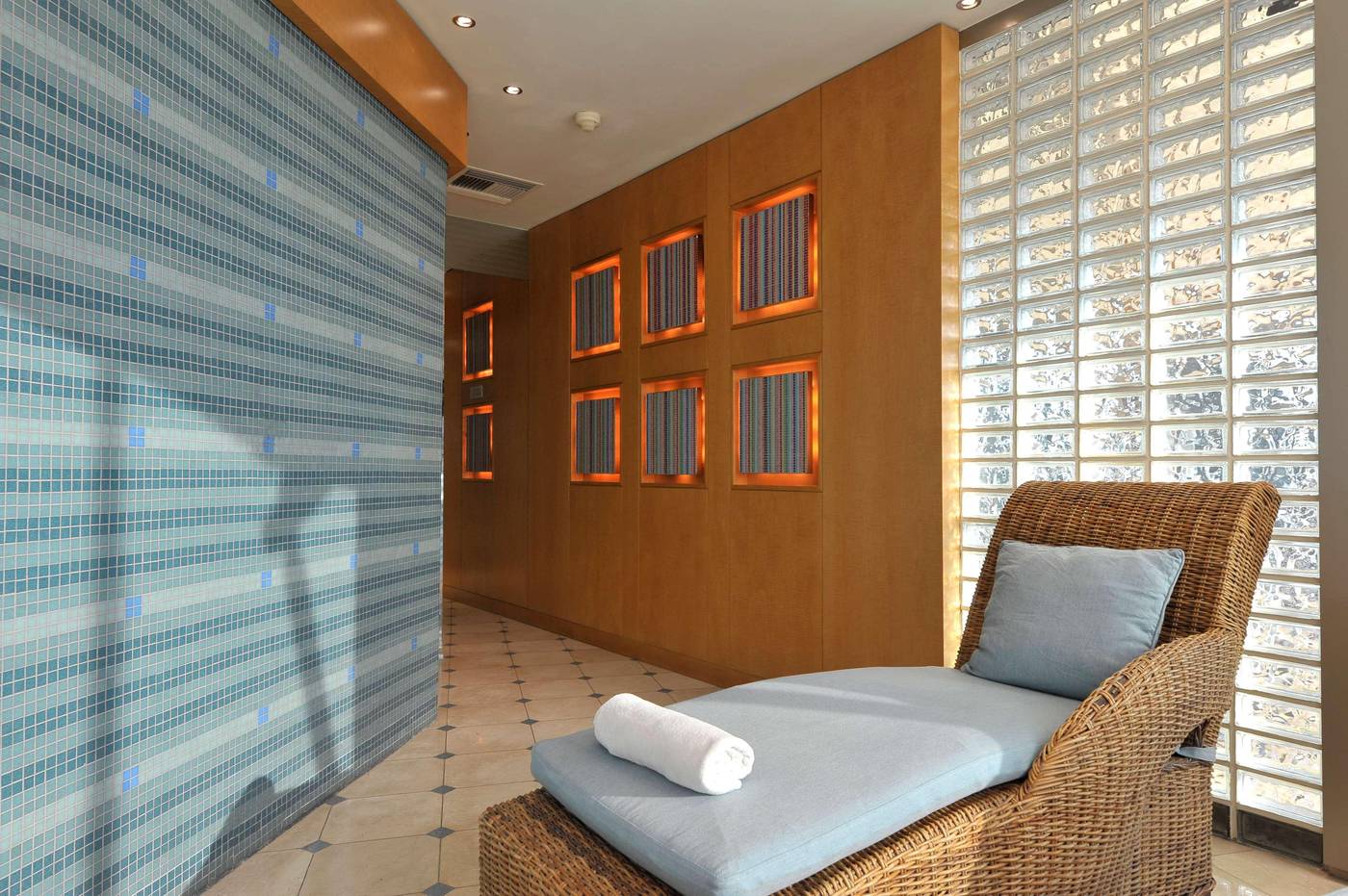 Melia-Athens-Sports-and-Entertainment-79