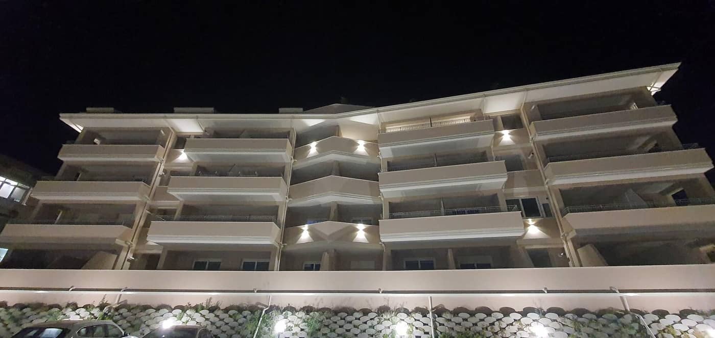 Middle Town Palace-Italy-Tropea-General view-2