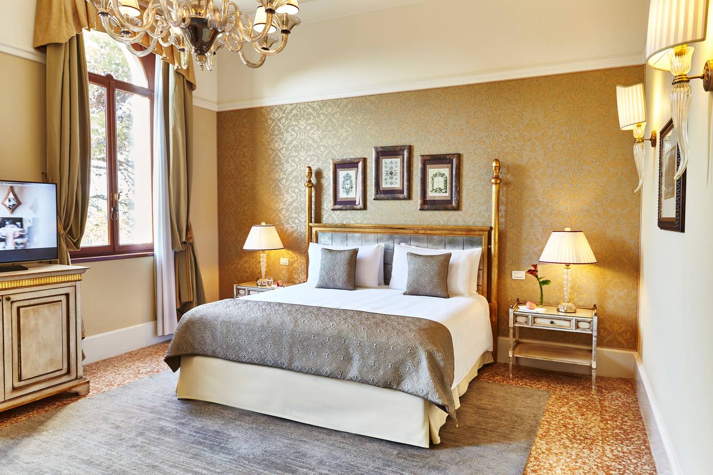 San-Clemente-Palace-Kempinski-Hotel-Venice-Room-26