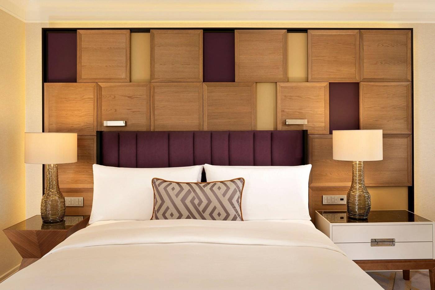 Ritz-Carlton-Berlin-Room-35