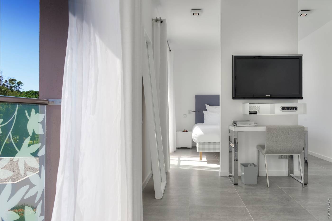 Kube-Hotel-St-Tropez-Room-71