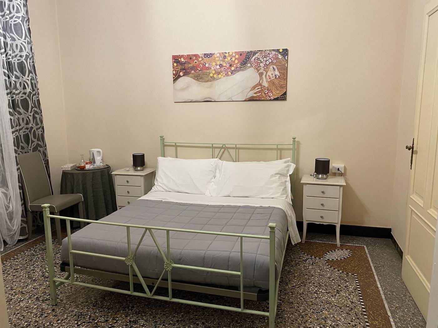 Villa-Catelli-Bed-And-Breakfast-Room-19