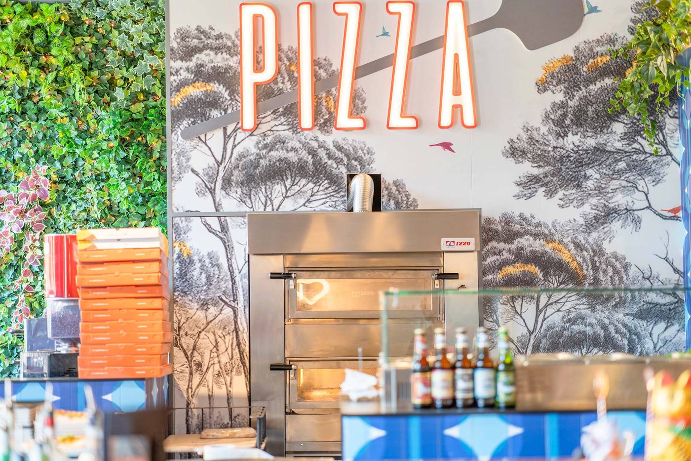 Leonardo-Hotel-Milan-City-Center-Restaurant-16