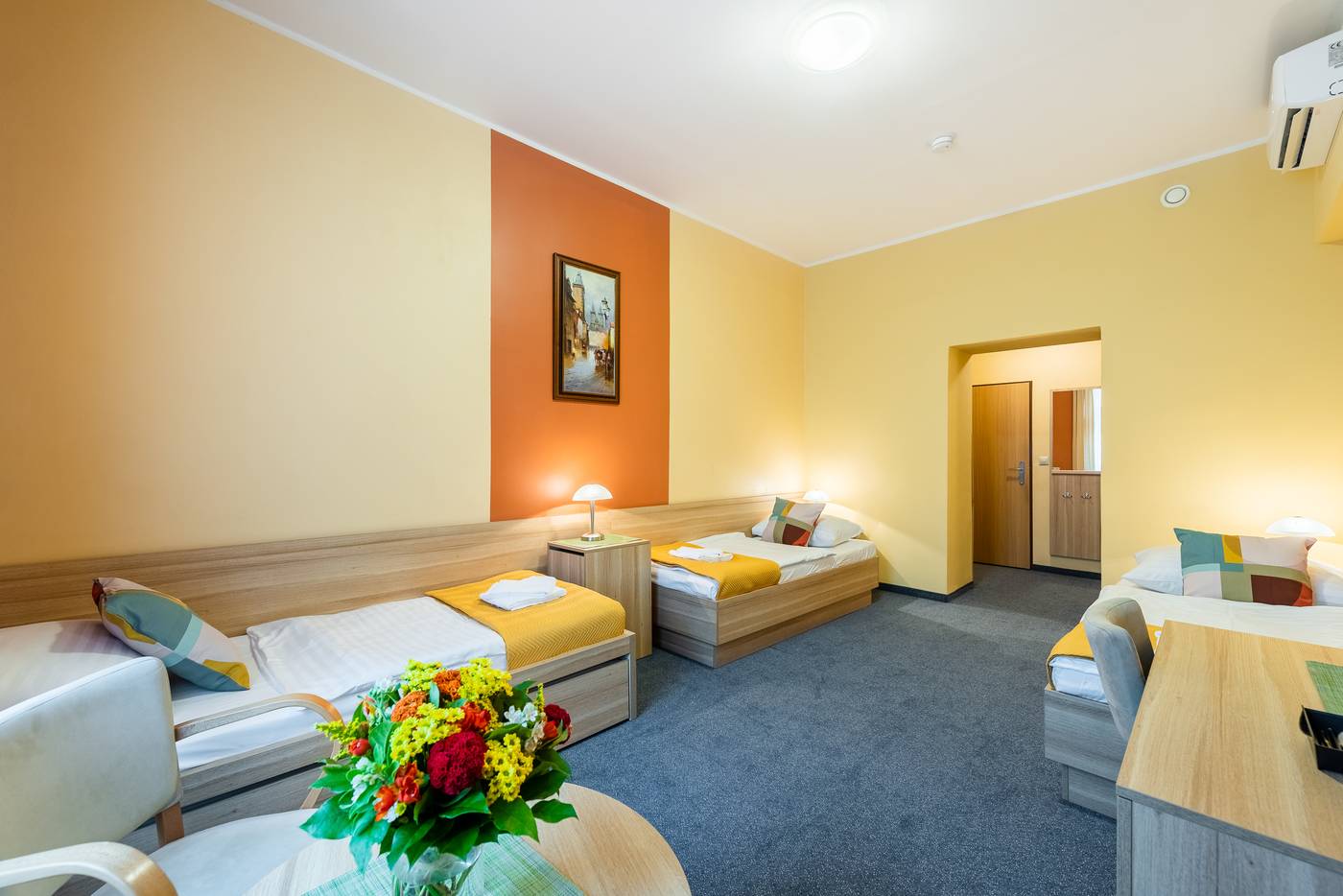 Hotel-Libero-Room-11