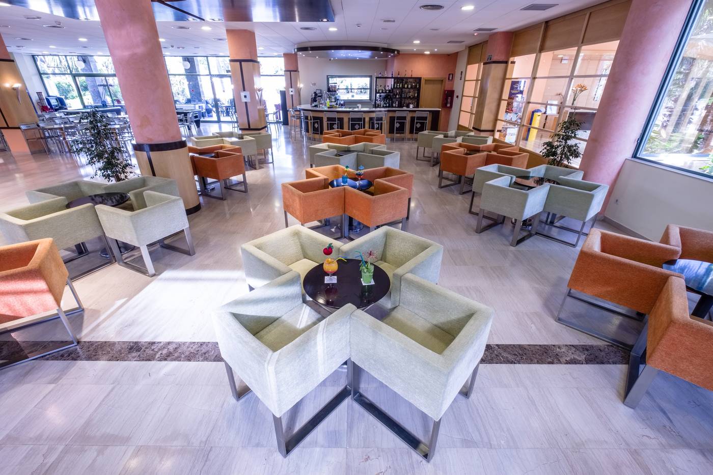 California-Palace-Bar-38