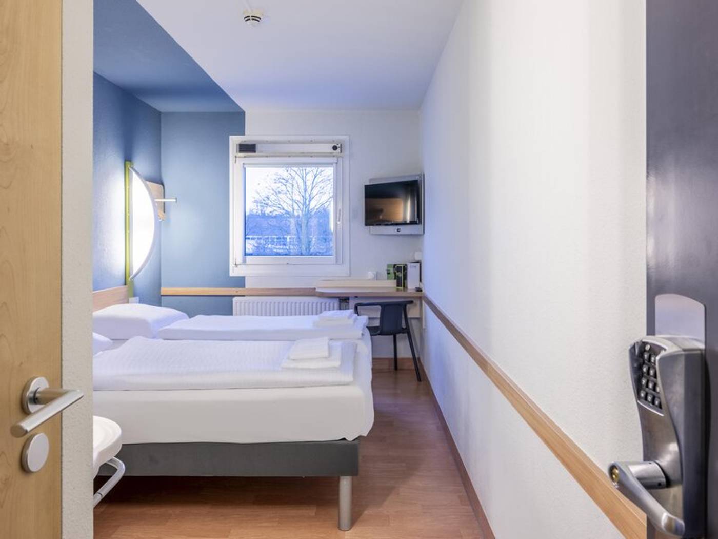 B&B HOTEL Bremen-Süd-Germany-Bremen-Room-9