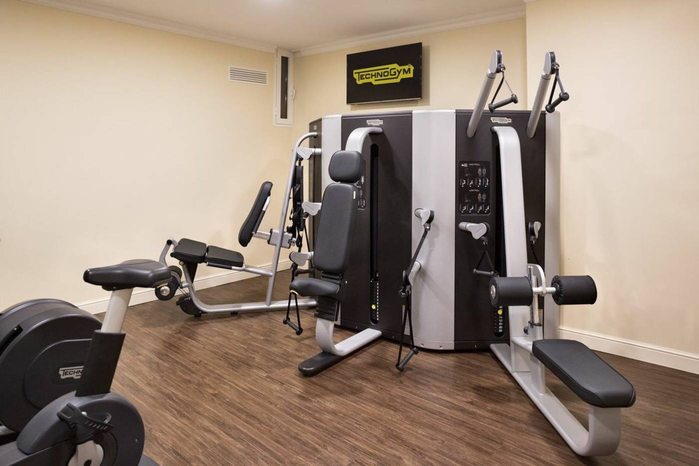 Executive-Sports-and-Entertainment-41