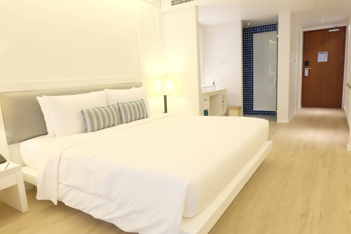 Nap-Patong-Hotel-Room-39