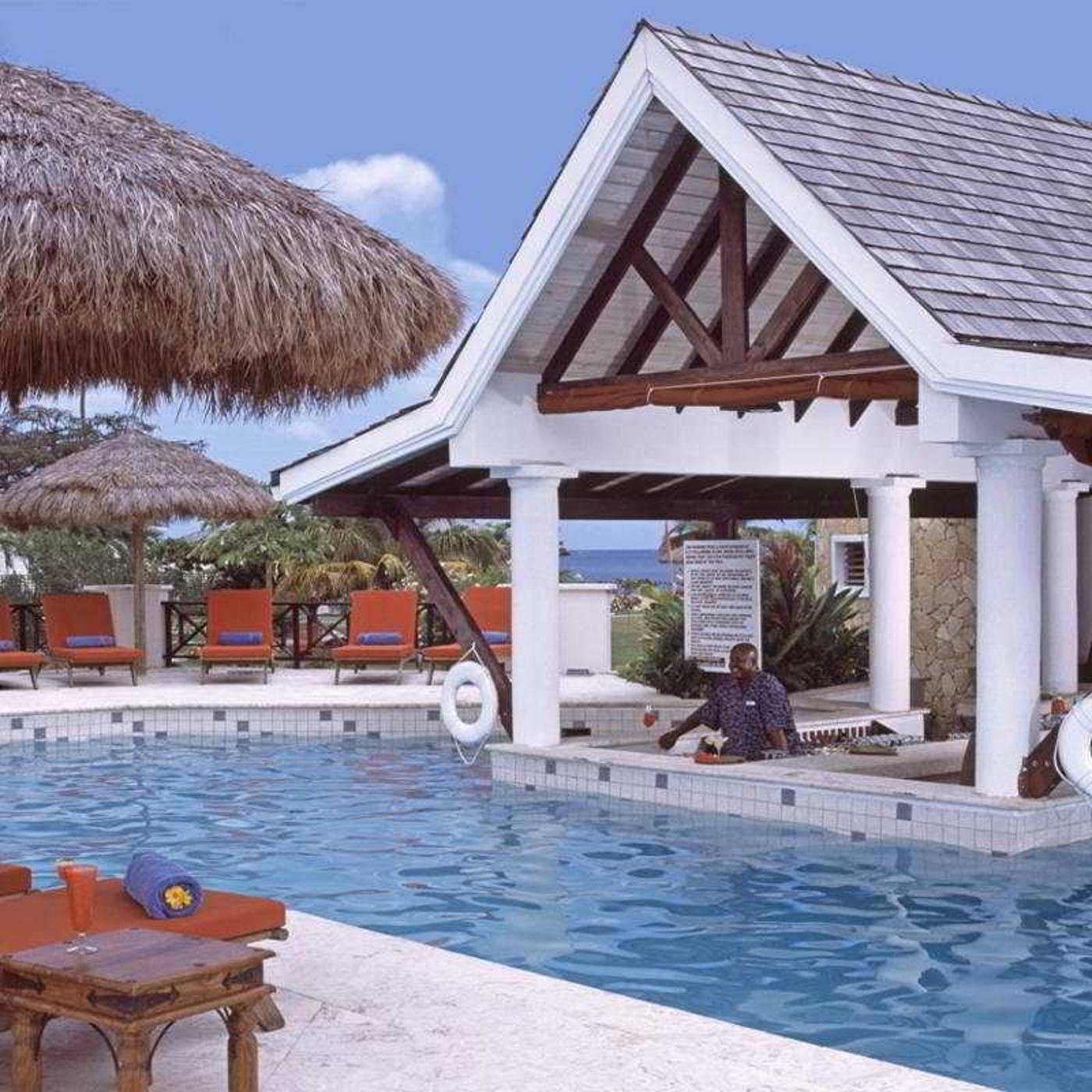 Coyaba-Beach-Resort-Pool-17