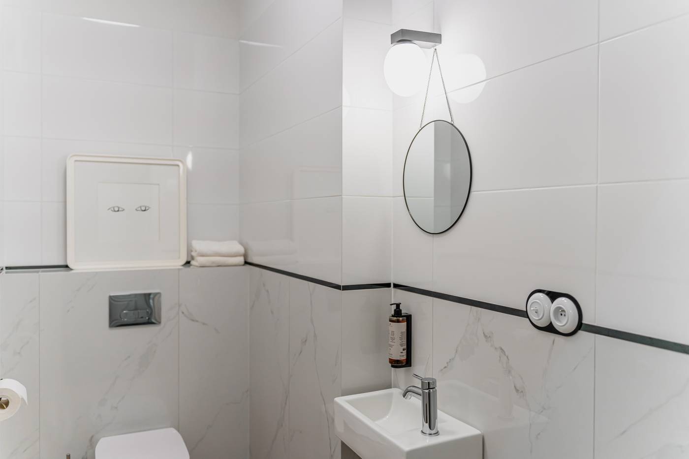 N33-Premium-Apartments-Old-Town---Destigo-Hotels-Room-19