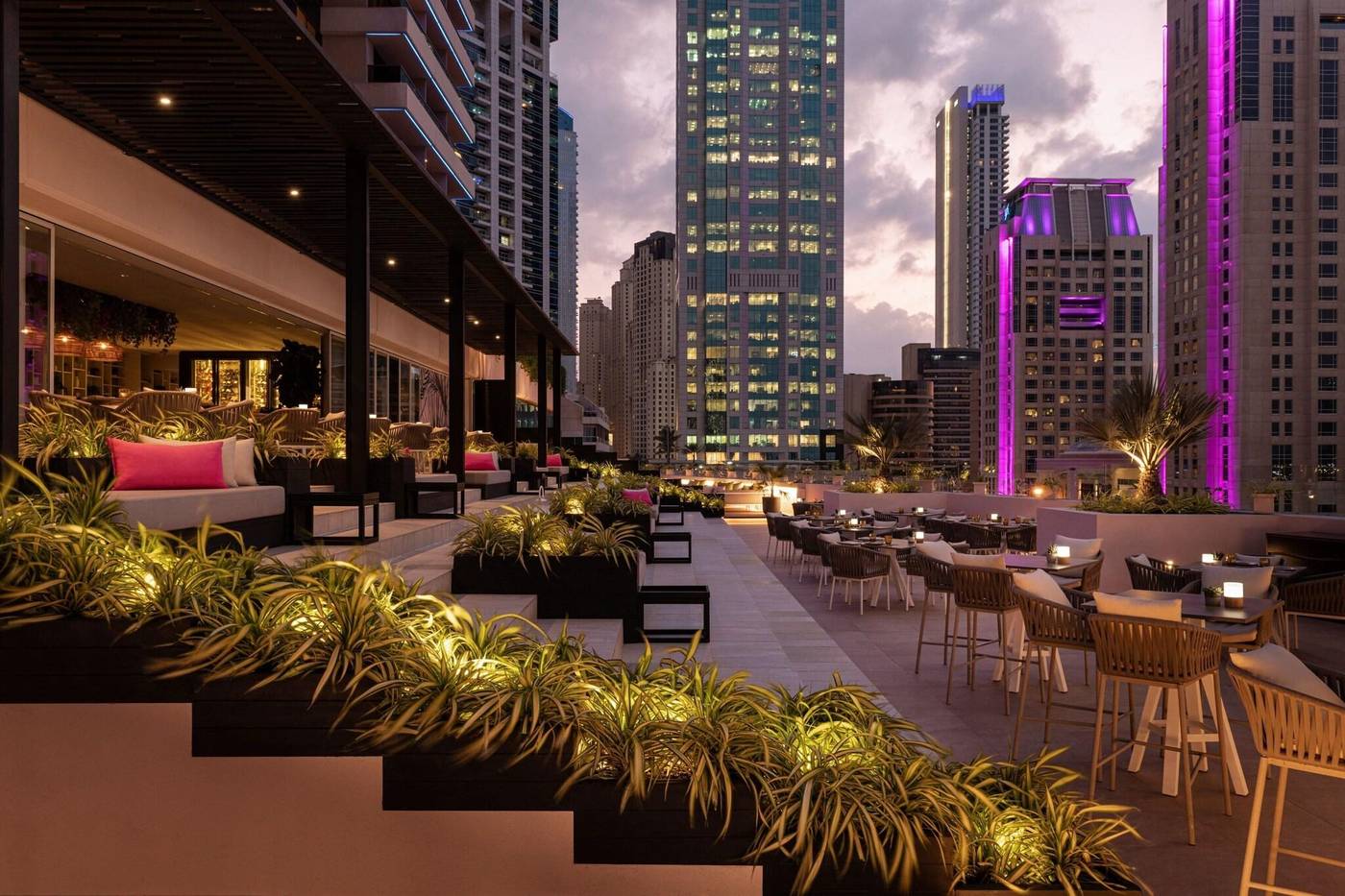 Grosvenor-House-West-Marina-Beach-Lobby-9