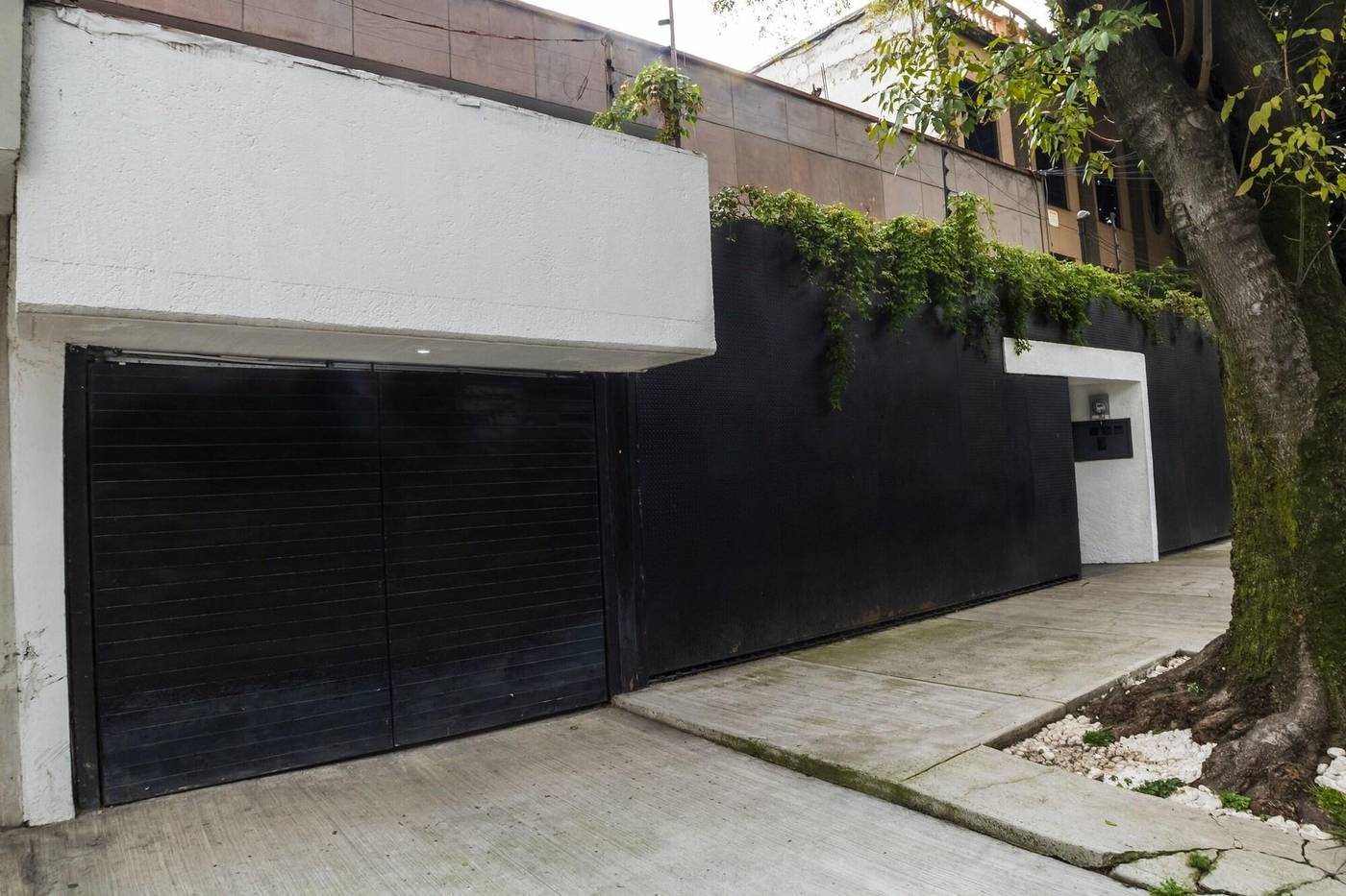 Golds 227-Mexico-Mexico City-General view-5