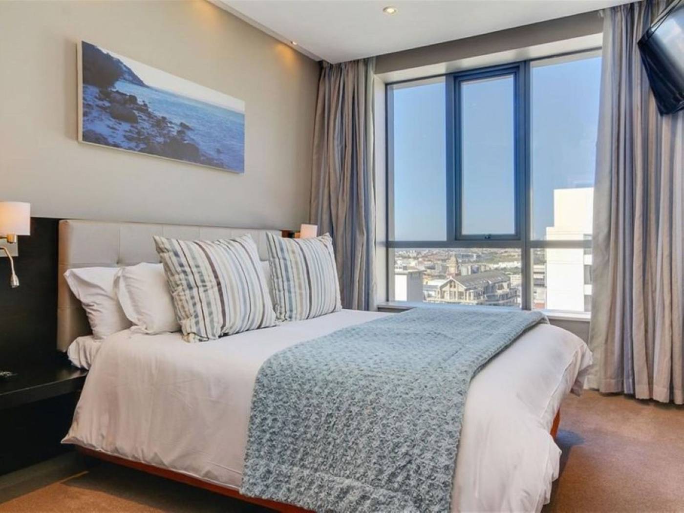 Mandela-Rhodes-Place-Hotel---Spa-Room-52