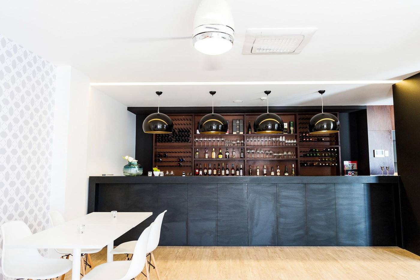 Sport-Hotel-A-Sele--o-Bar-11