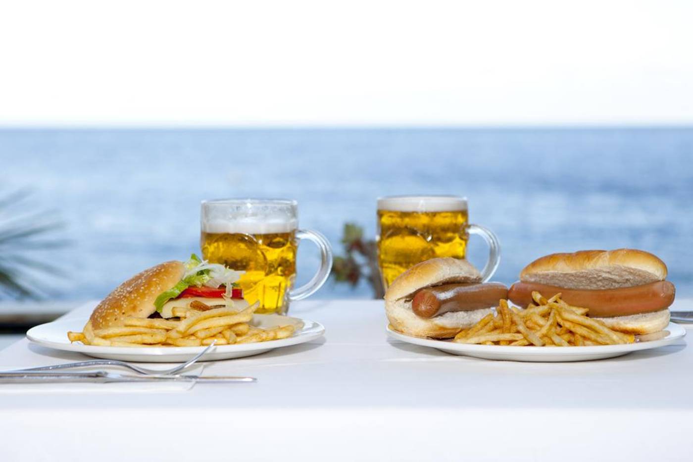 Diverhotel-Aguadulce-Bar-13