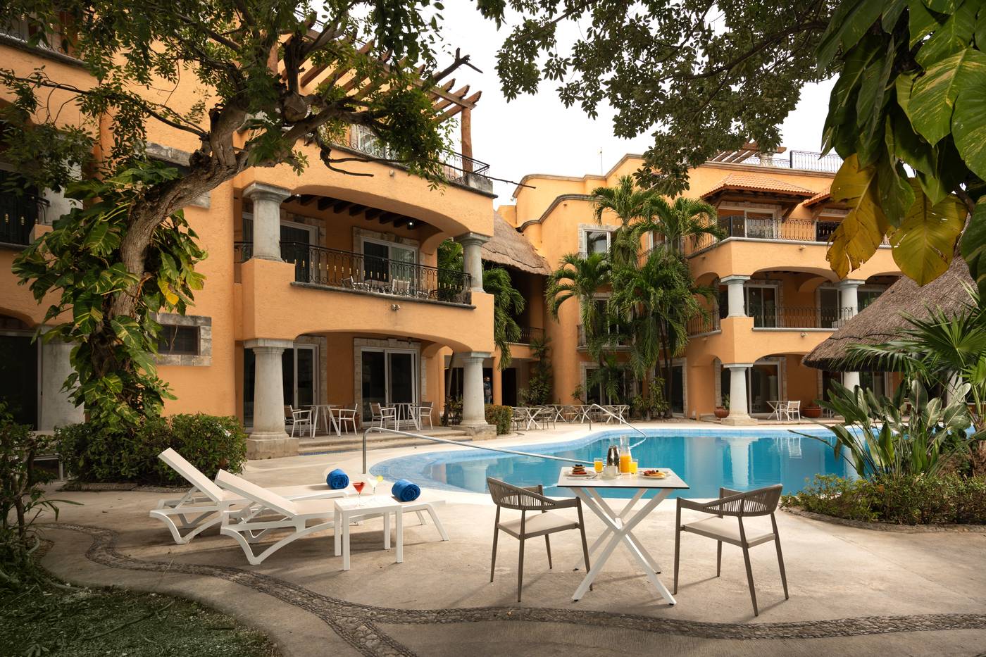 19.11.25 Eurostars Hacienda Vista Real