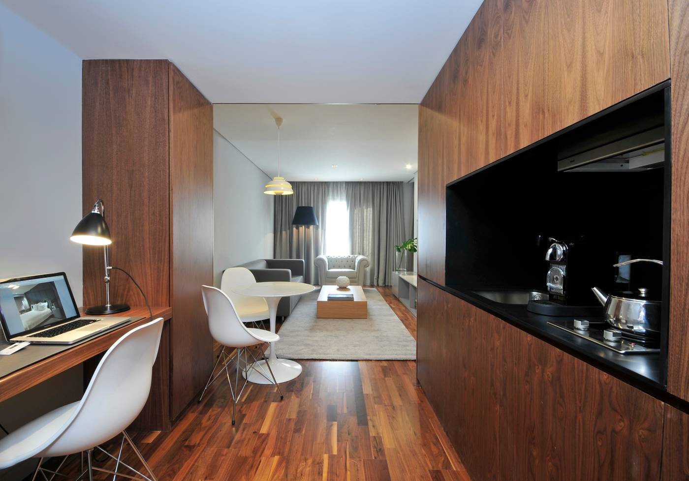 Altis-Prime-Hotel-Room-15