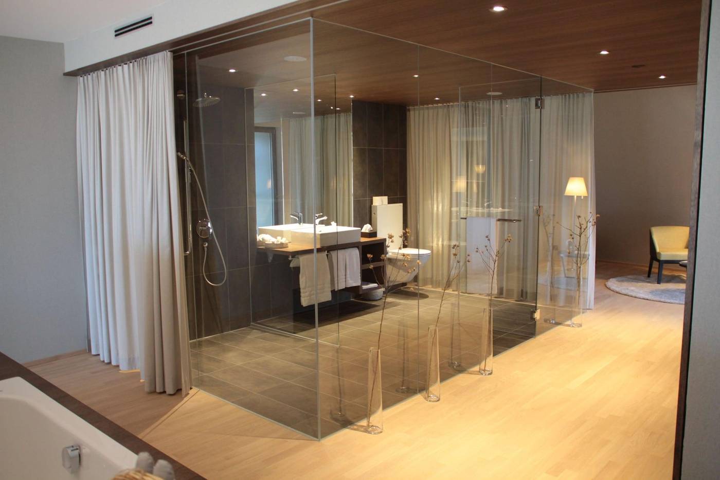 Gasthaus Badhof-Switzerland-Meggen-Room-9