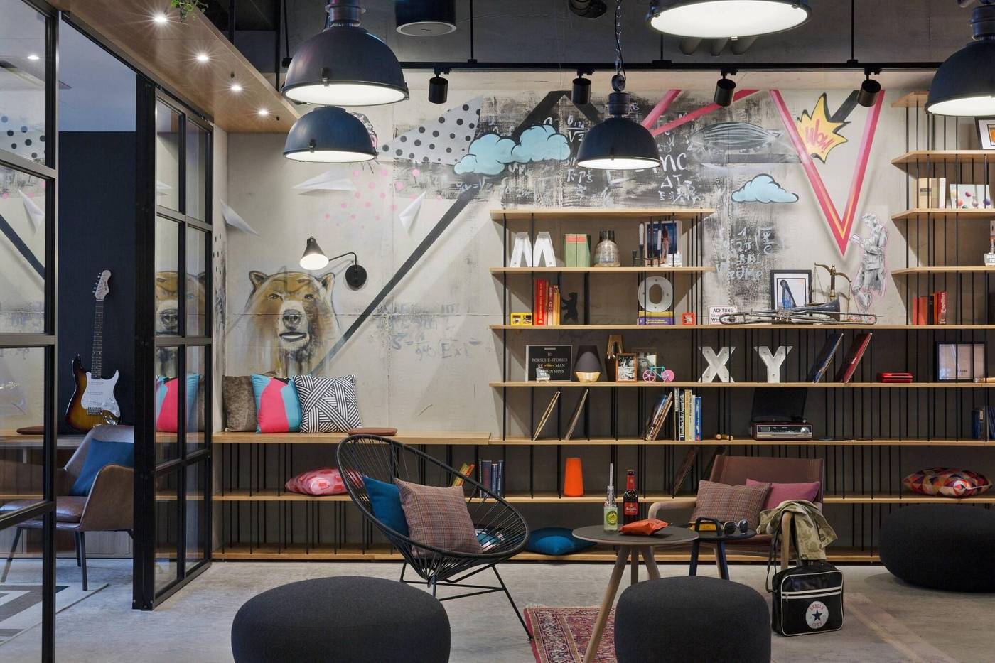 Moxy-Berlin-Humboldthain-Park-Lobby-41