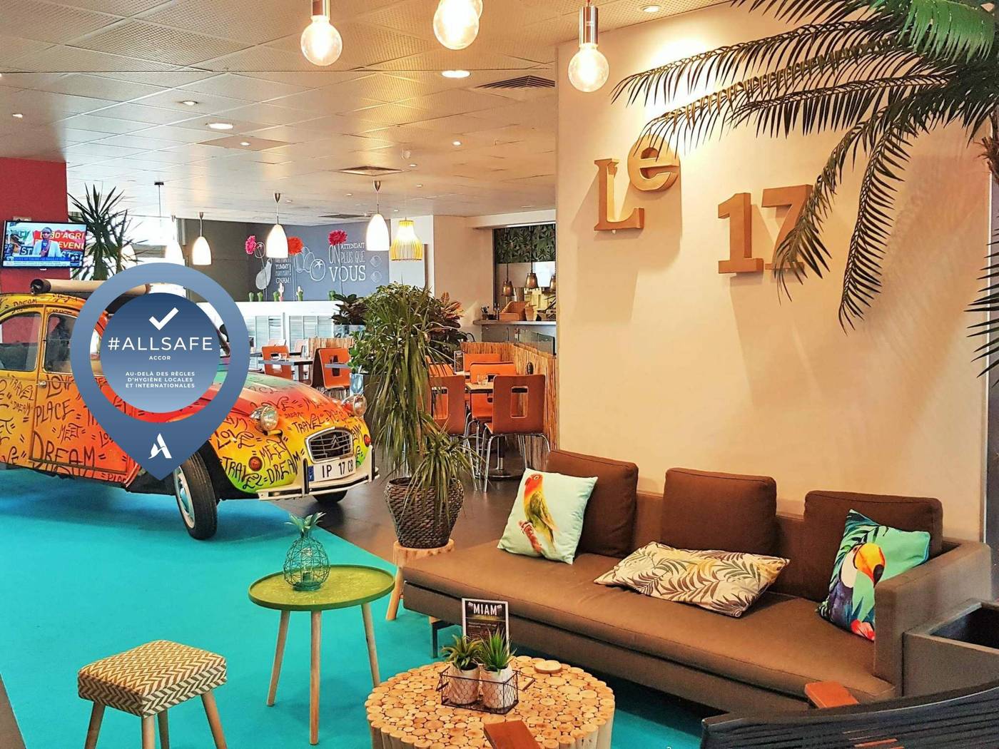 ibis-Paris-17-Clichy-Batignolles-Lobby-4