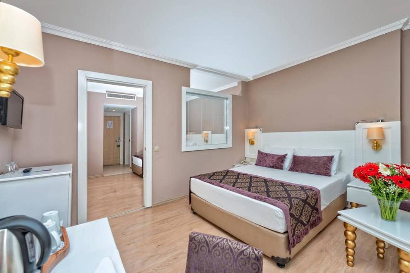 Serenis-Hotel-Room-13