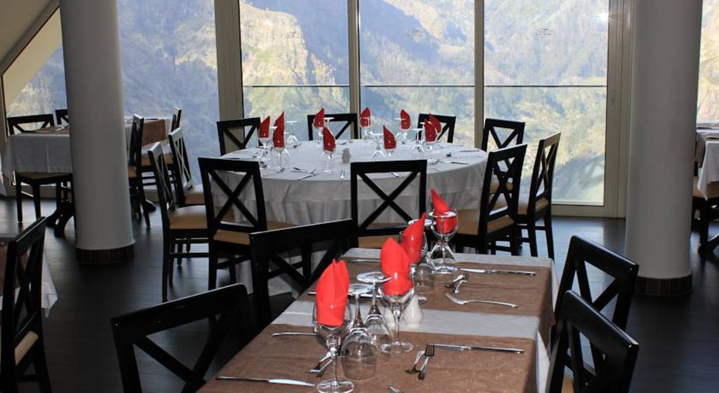 Estalagem-Eira-do-Serrado-Restaurant-20