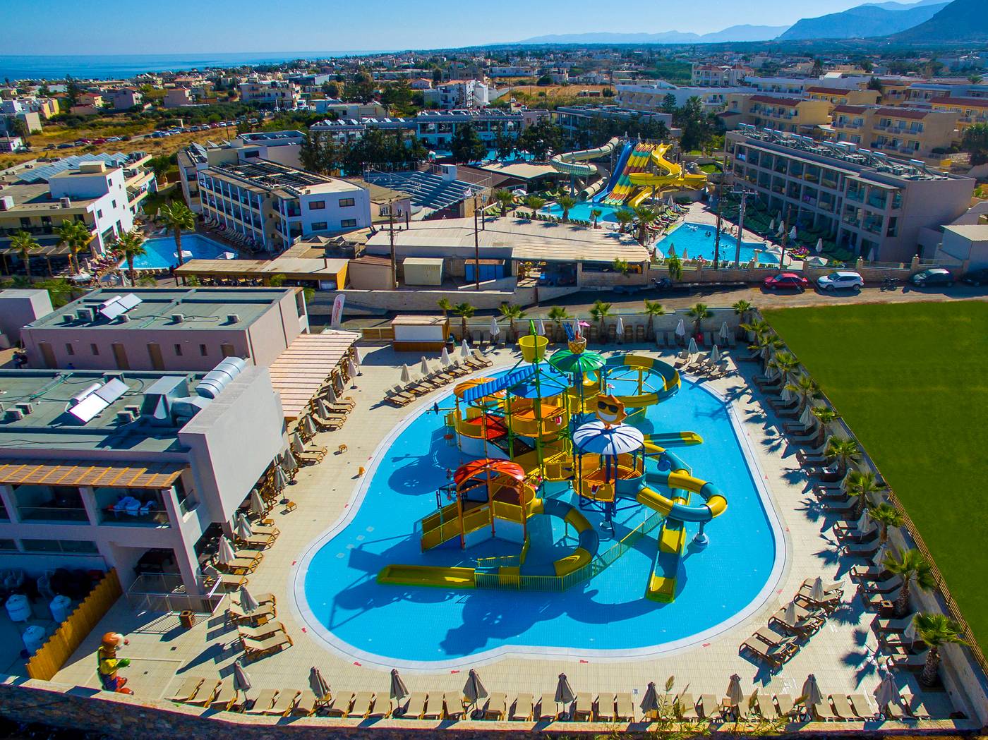 Gouves-Water-Park-Holiday-Resort-Pool-2