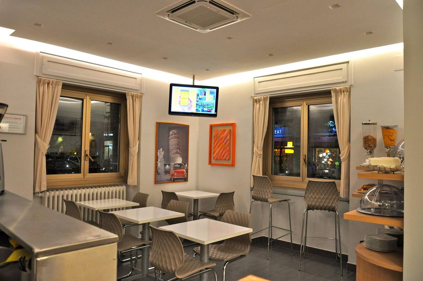 Hotel-Dover-Lobby-12