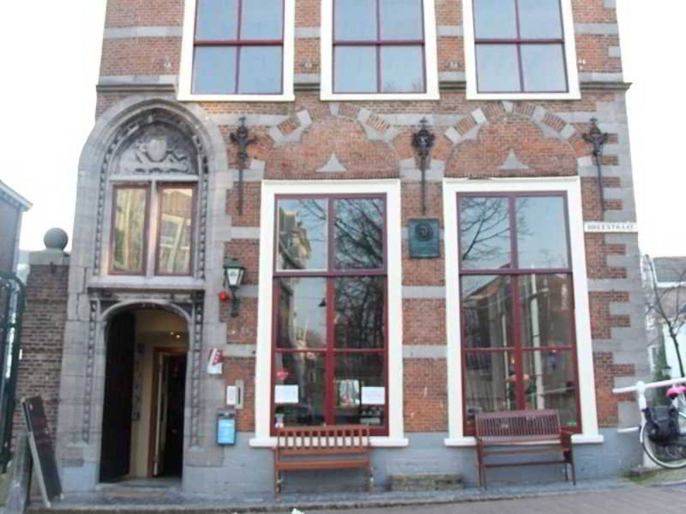 Grand Canal Delft-Netherlands-DELFT-General view-4