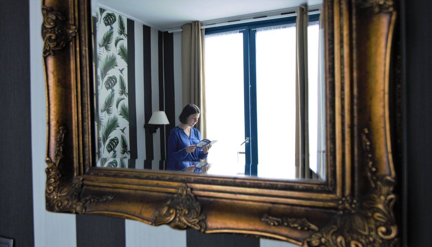 Hotel-du-Theatre-by-Patrick-Hayat-Room-23