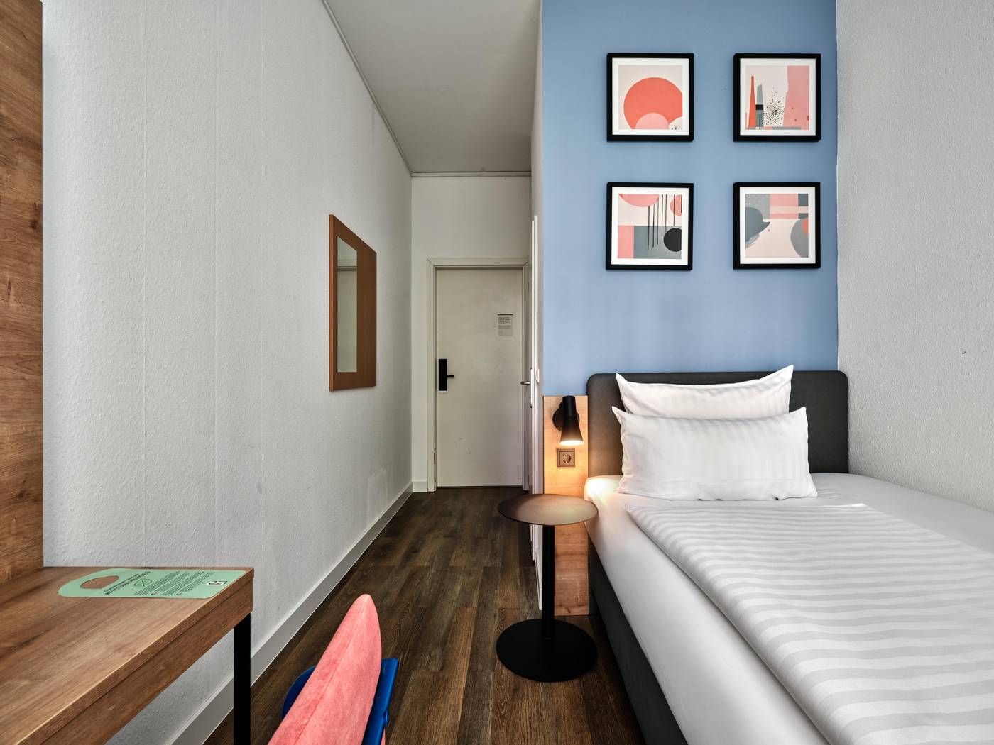 Hotel-City-B-Room-30