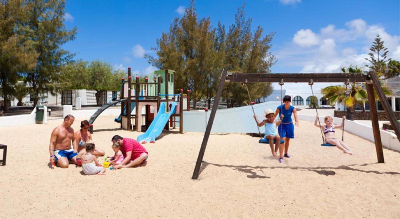 Elba---Premium-Suites---Adults-Only-Sports-and-Entertainment-49