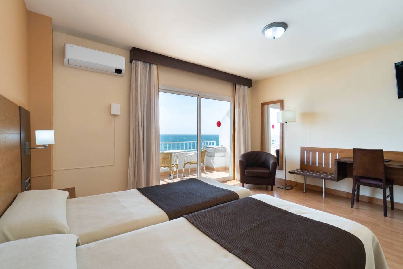 Hotel-Rincon-Sol-Room-6