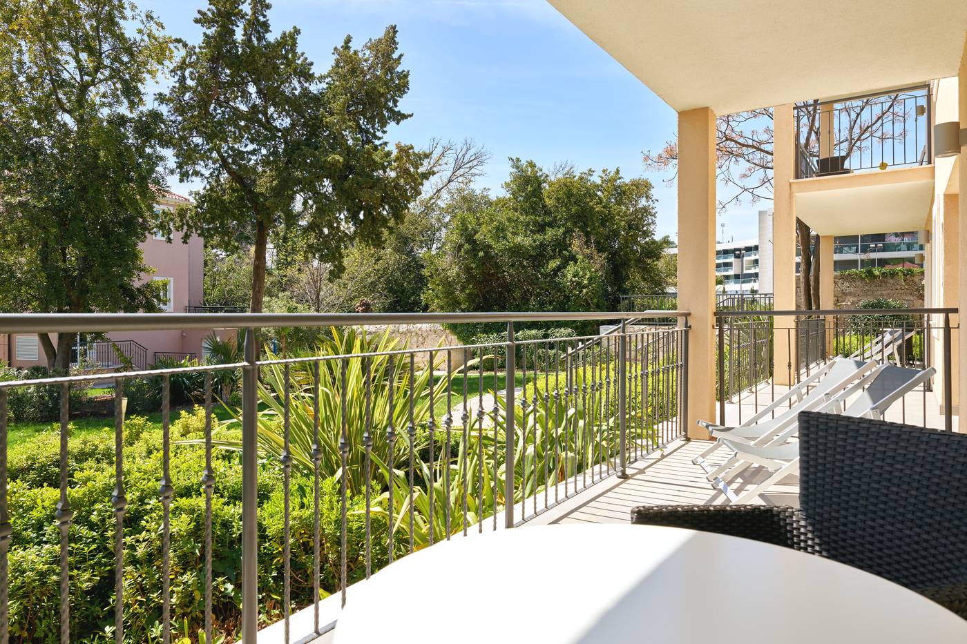 Maistra-Select-Srebreno-Villas-Room-9