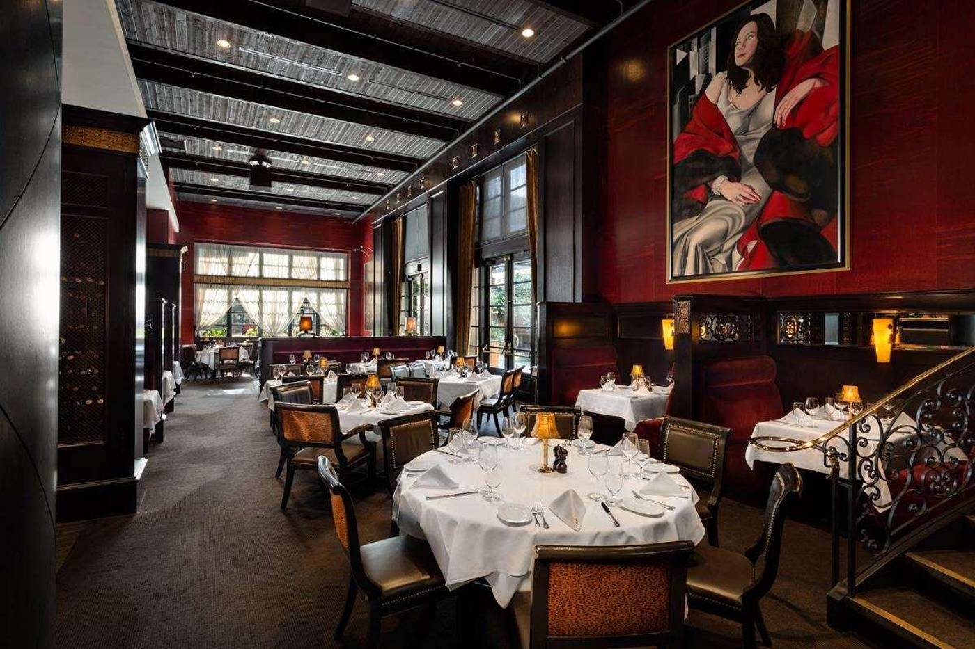 St--Regis-Hotel-Vancouver-Restaurant-22