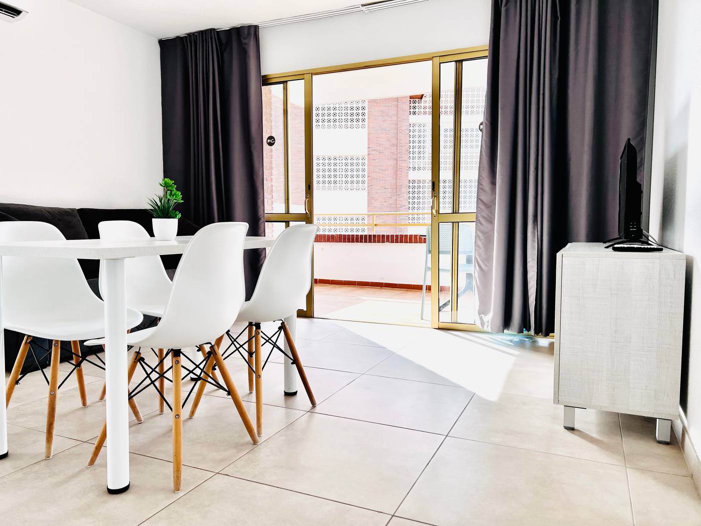 Trebol-One-Apartments-by-MC-Room-25