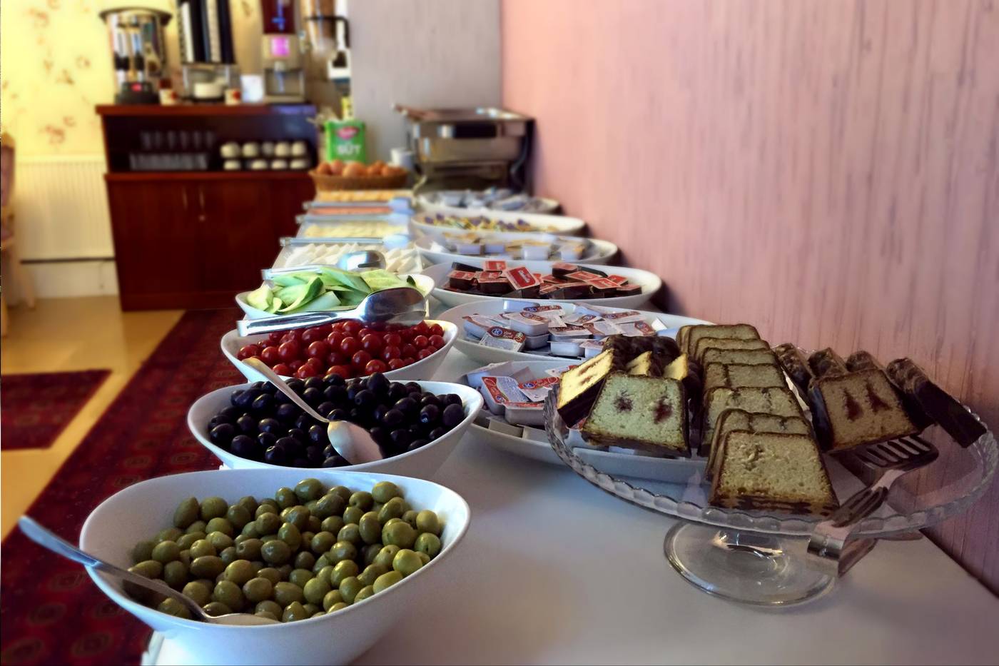 Istanbul-Holiday-Hotel-Restaurant-41