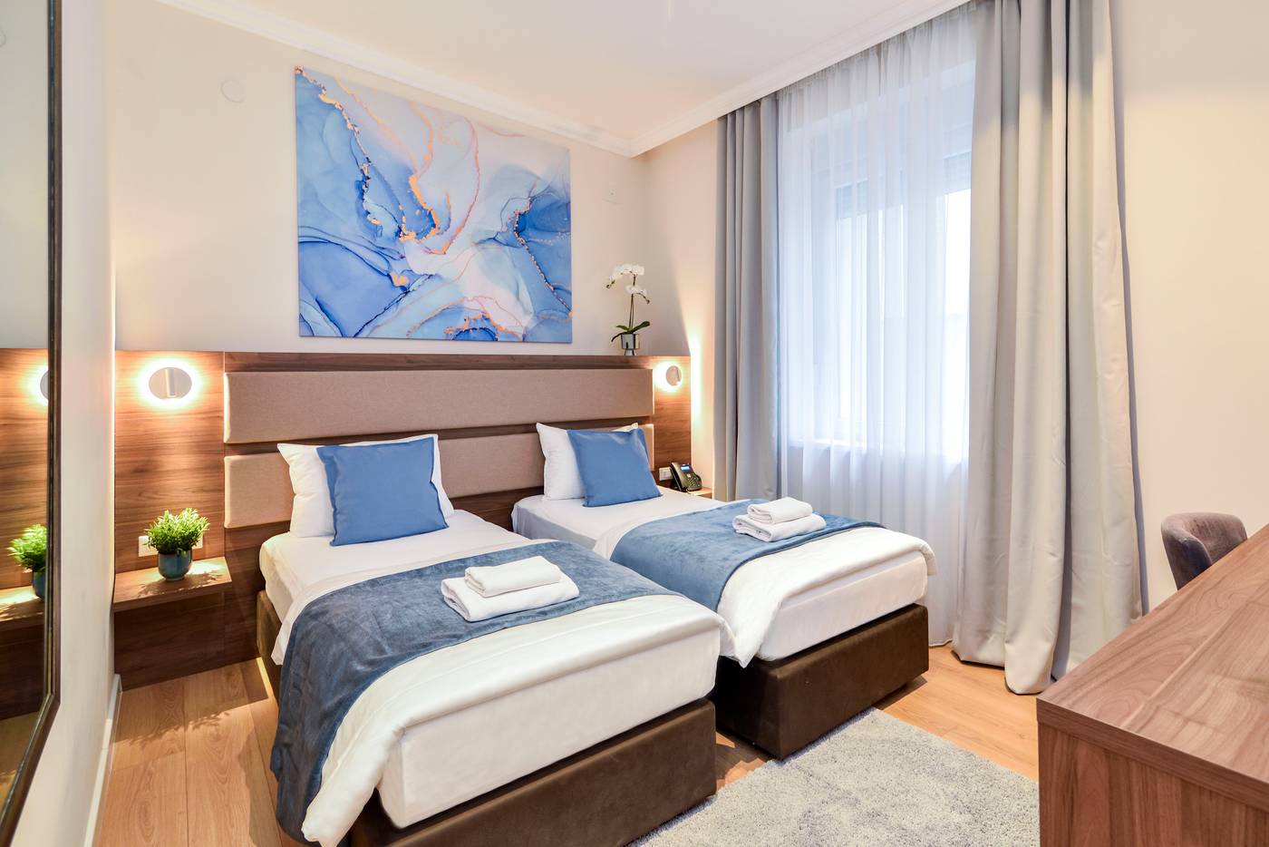 Hotel Opera-Serbia-BELGRADO-Room-8