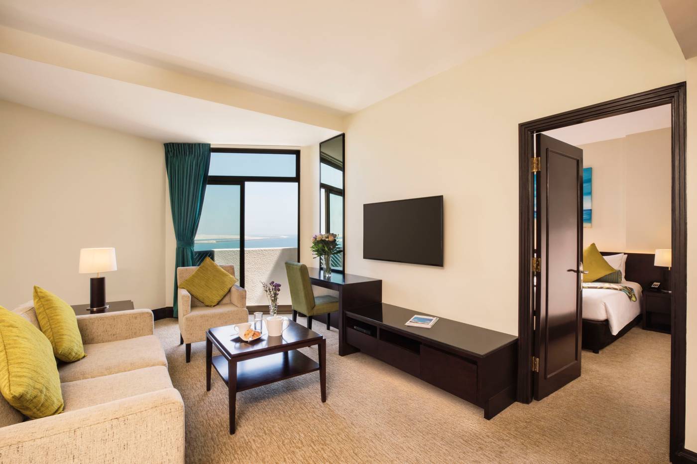 JA-Beach-Hotel-Room-24