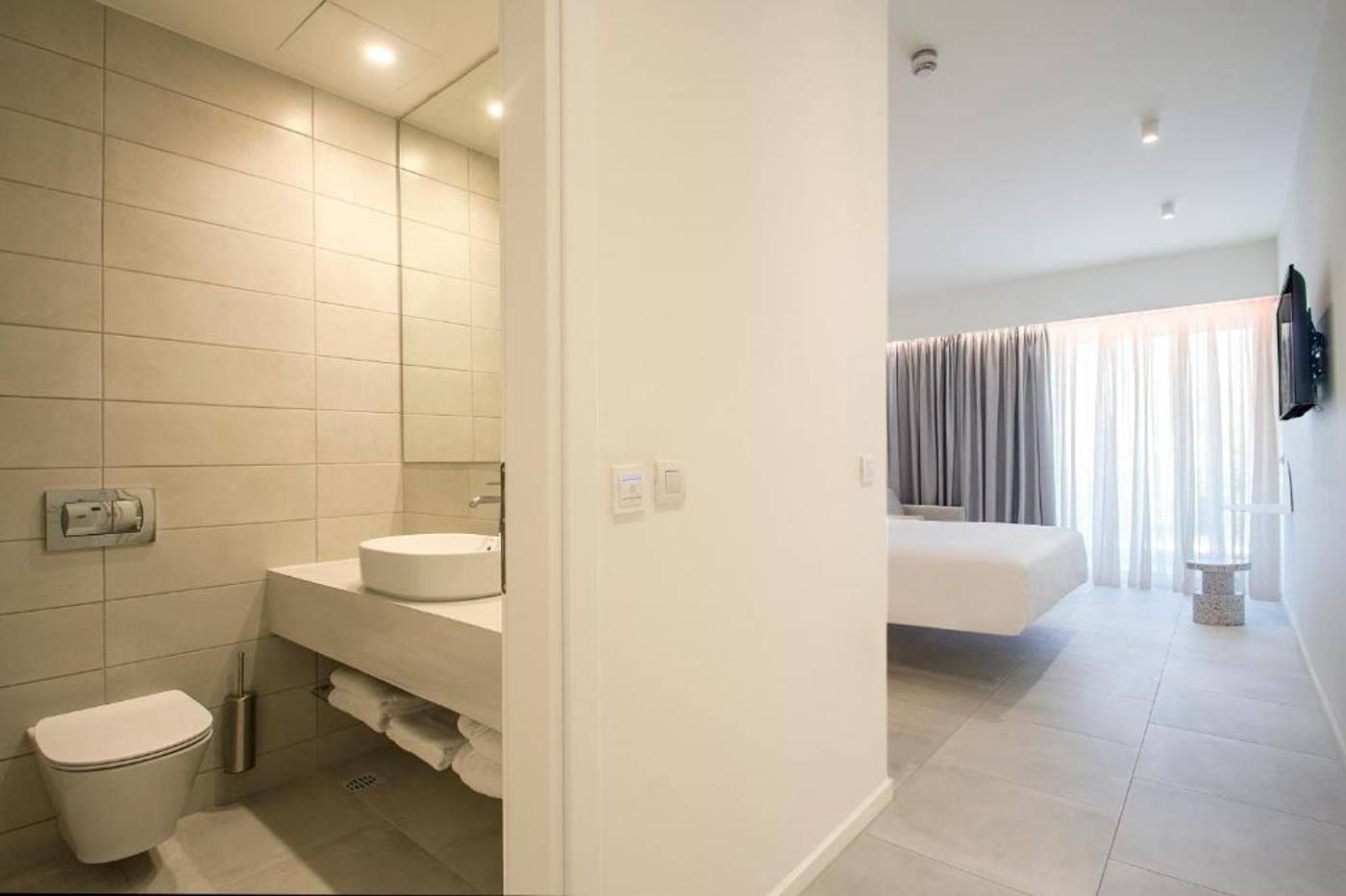 Radisson-Resort-Plaza-Skiathos-Room-50