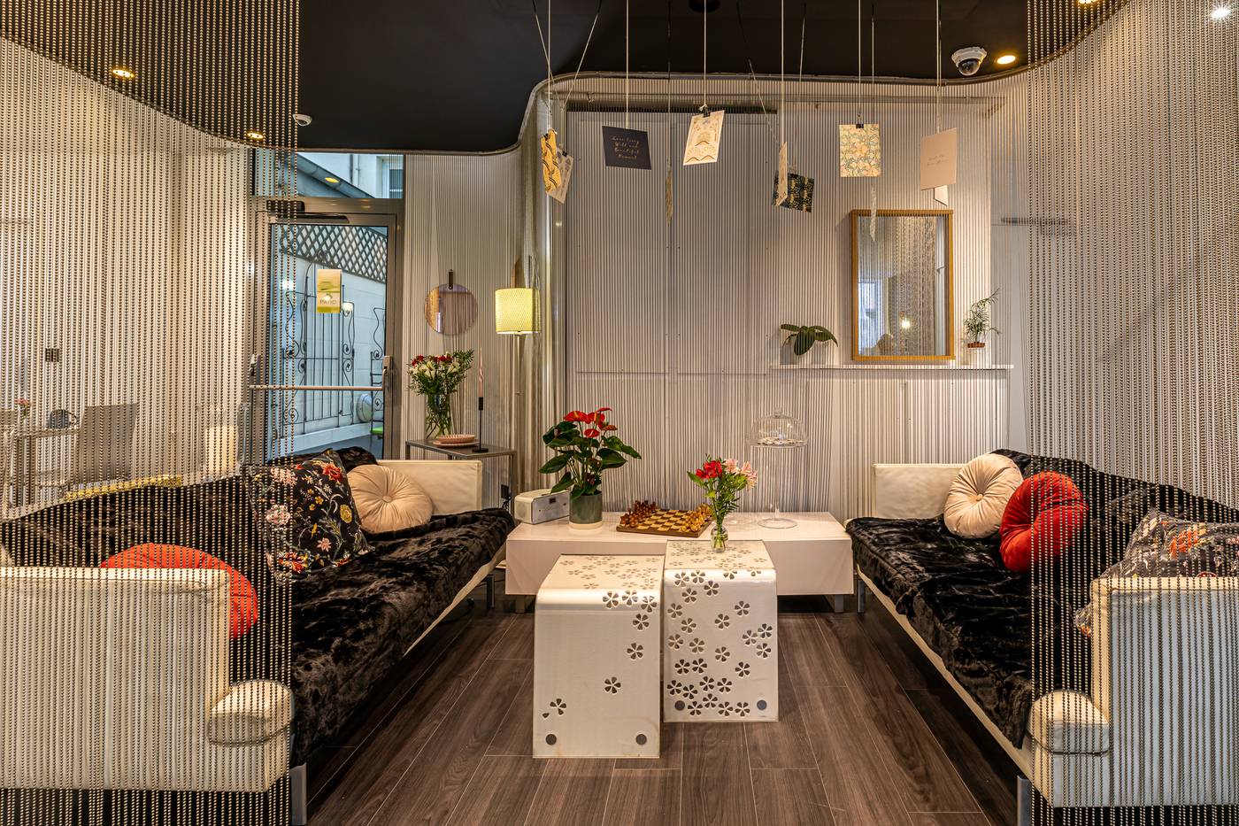 Hotel-Glasgow-Monceau-by-Patrick-Hayat-Lobby-2