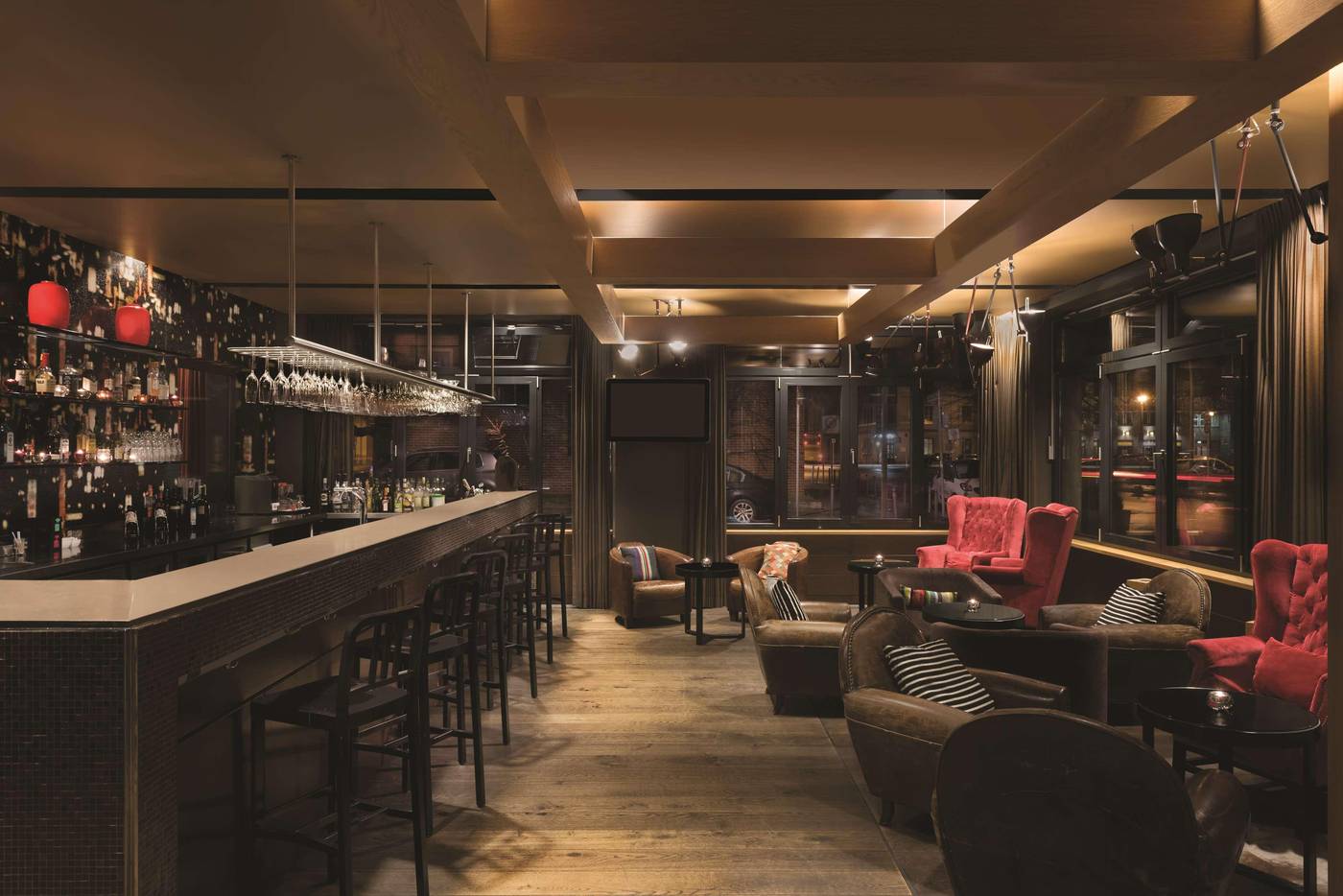 Adina-Apartment-Hotel-Berlin-Mitte-Bar-16
