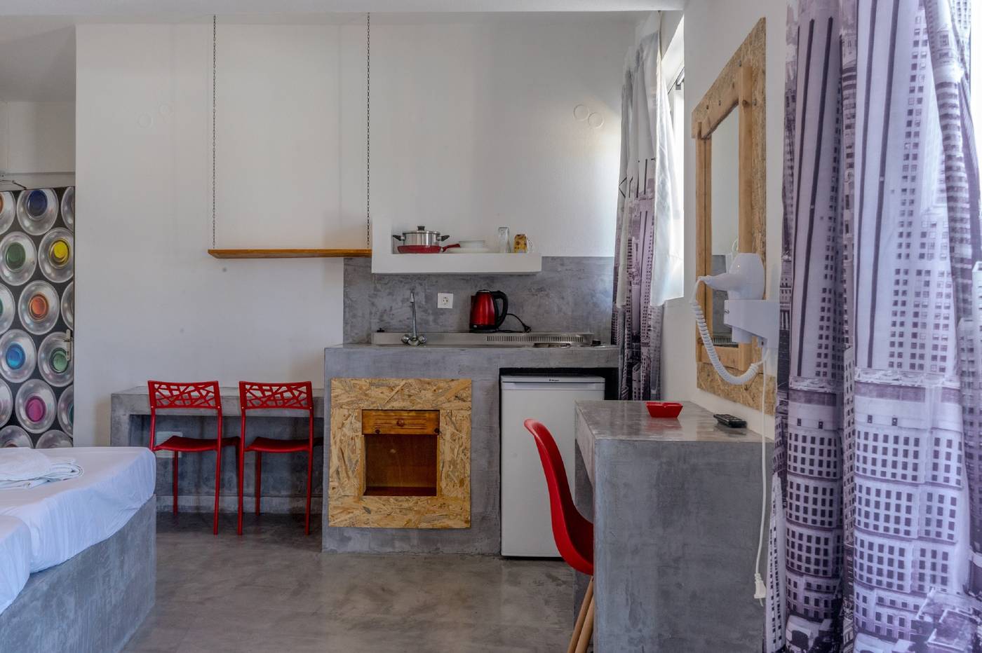 Family House Apartments