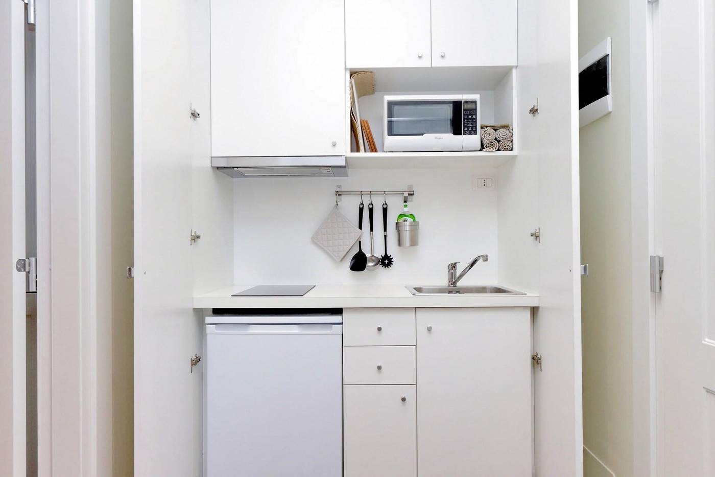 Piazza-Venezia-Grand-Suite-Room-6