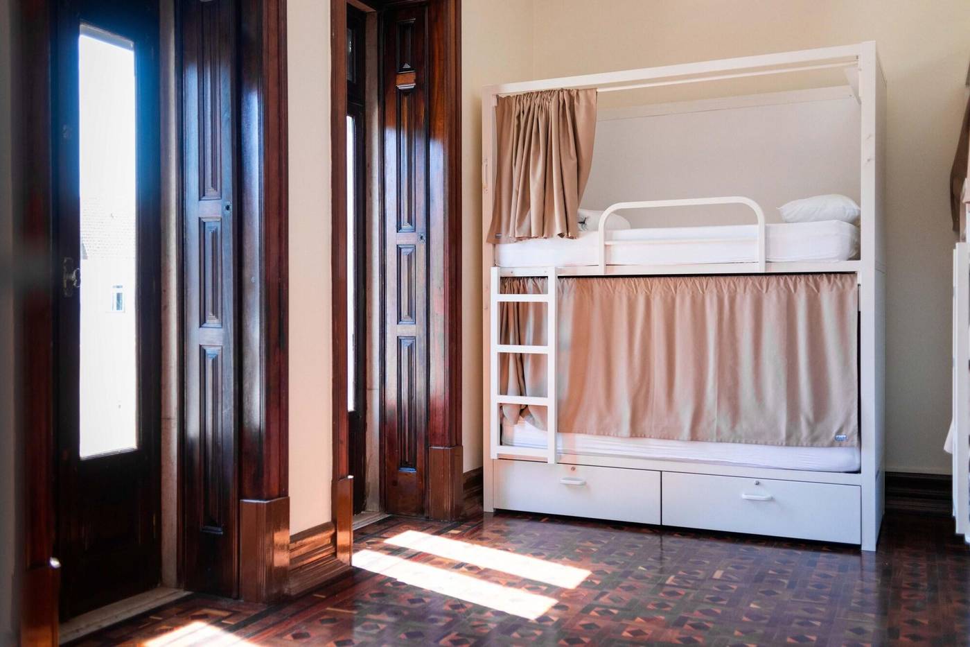 Sant-Jordi-Hostels-Lisbon-Room-30