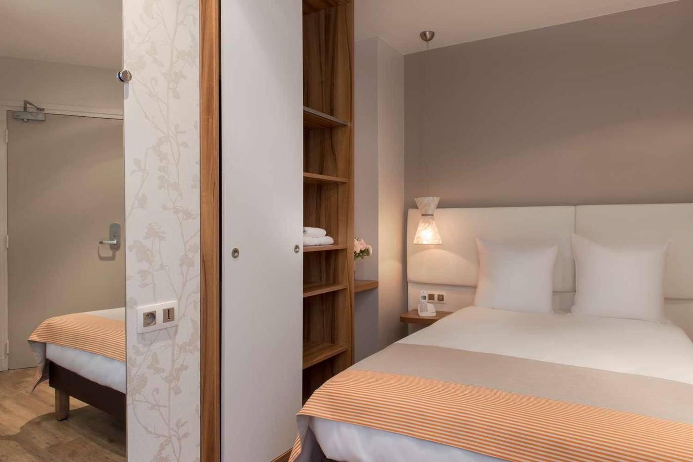 Hotel-Magenta-38-by-HappyCulture-Room-16