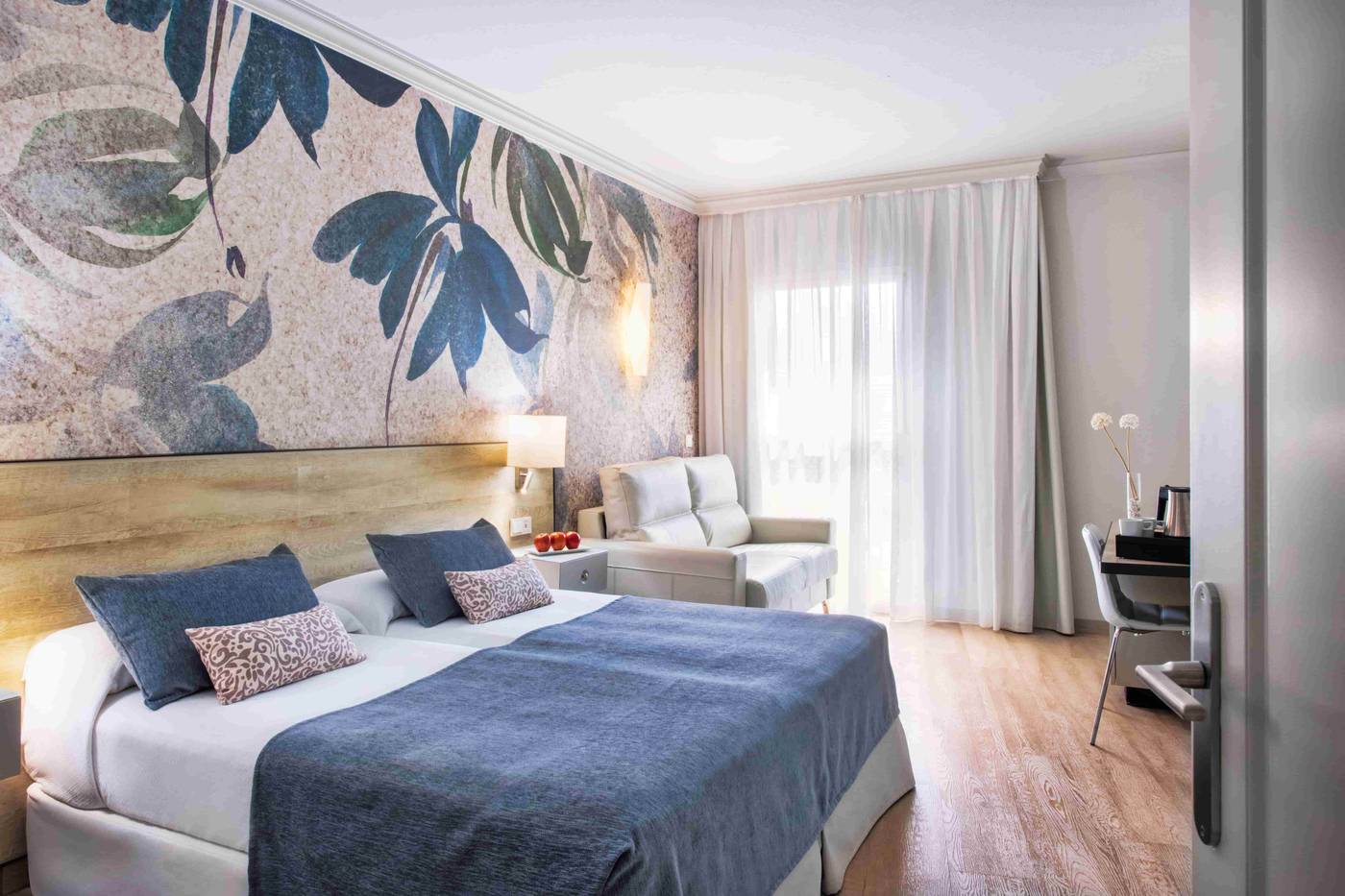 Salles-Malaga-Centro-Room-16