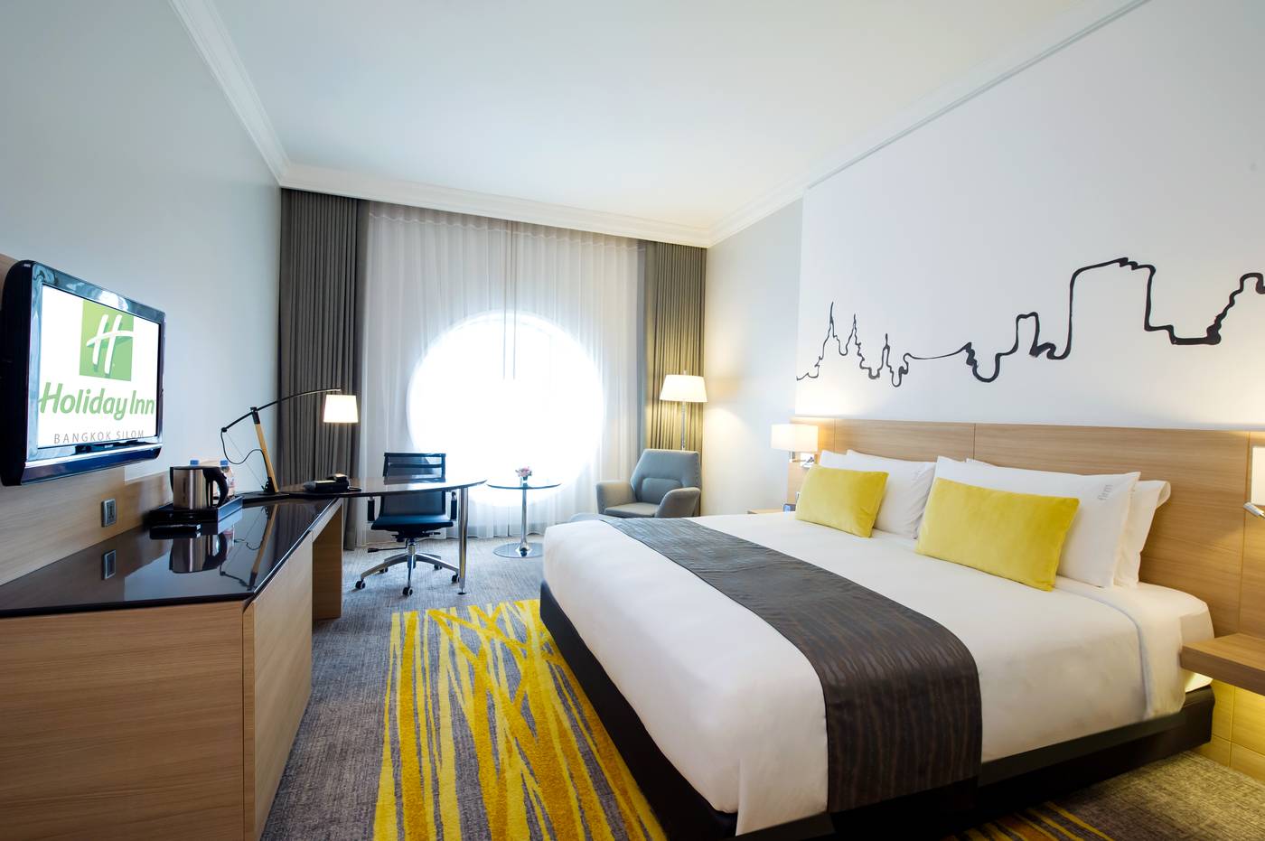 Holiday-Inn-Bangkok-Silom-Room-30